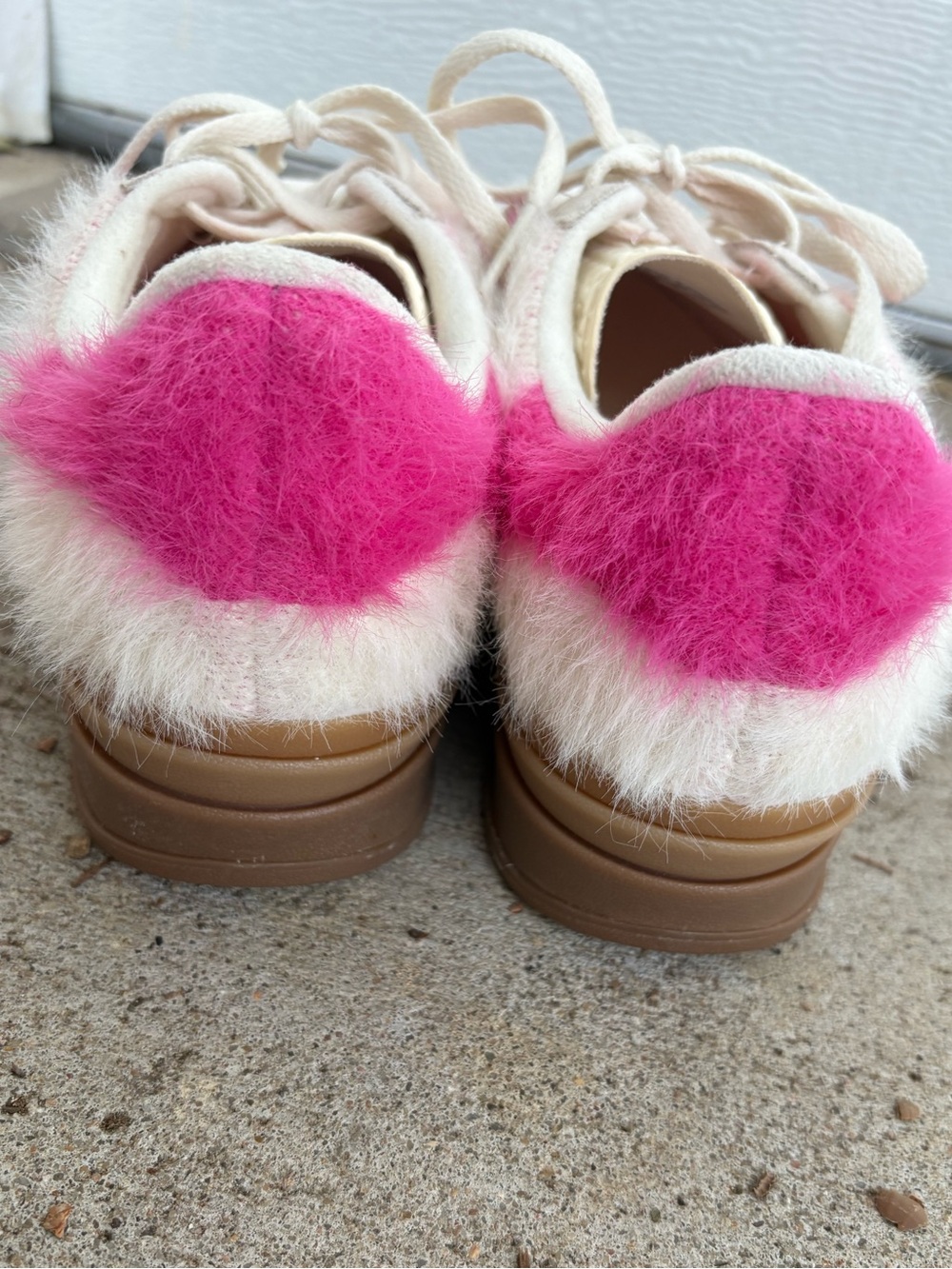 adidas Gazelle Bold Women's 6.5 Cream & Pink Fuzzy Sneakers - Picture 5 of 6